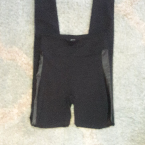 G by Giuliana Pants - G byGiuliana black legging with pleather size XST